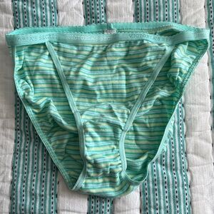 Y2K Victoria’s Secret String Bikini Cotton Underwear Panties Size Large